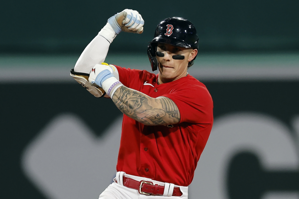 Wong hits 1st MLB homer, Red Sox lose Pivetta, beat Rangers