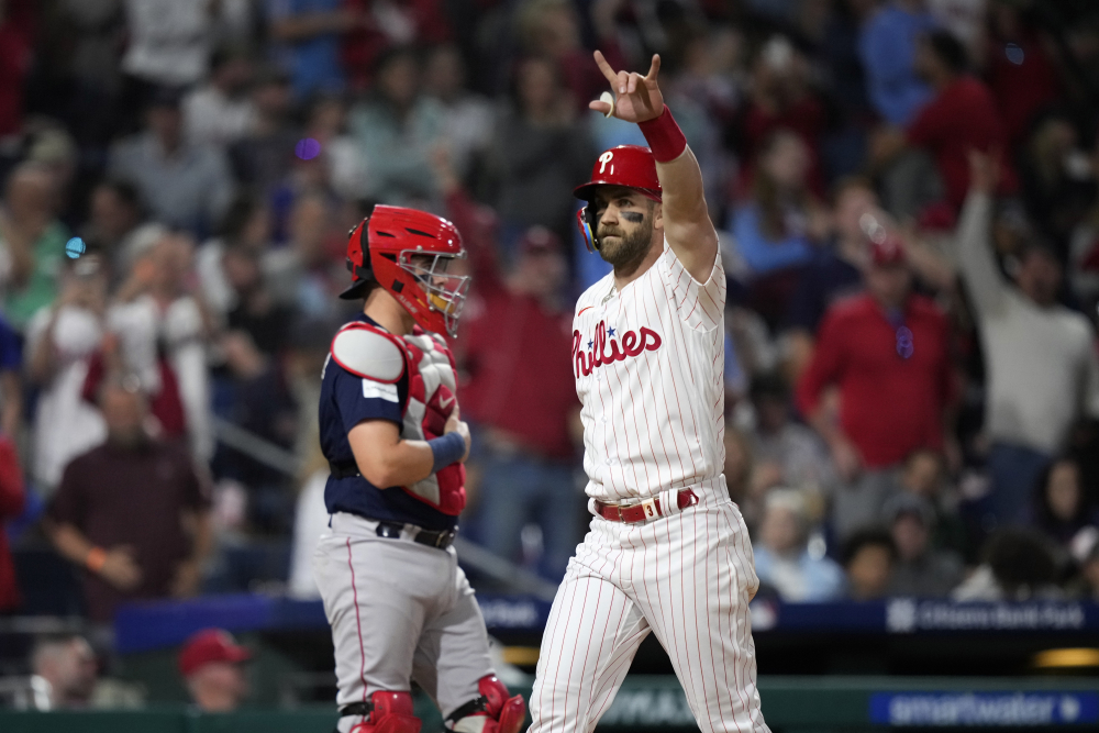 Bryce Harper's first HR of 2023, 05/06/2023