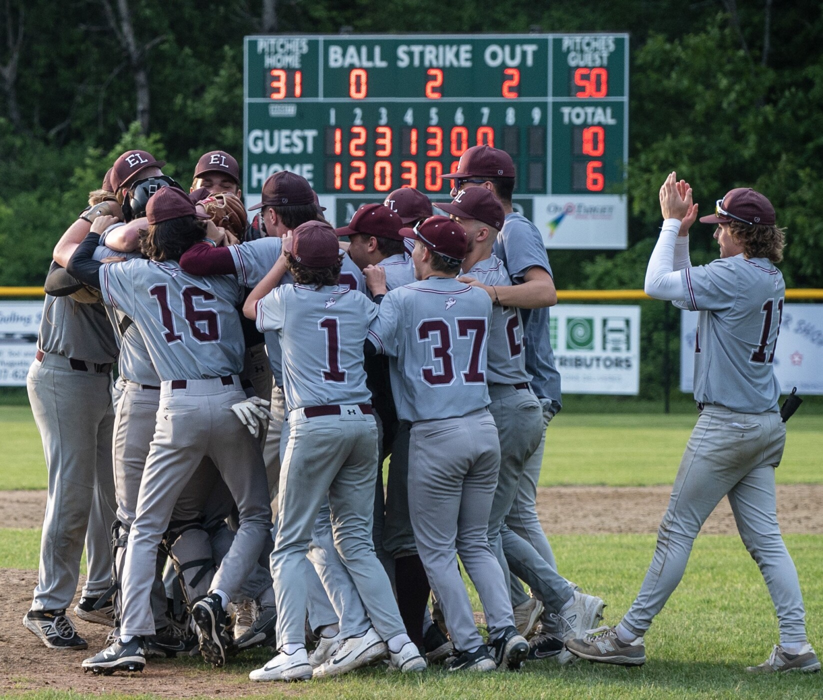 An Elmhurst little league baseball team can make history Wednesday