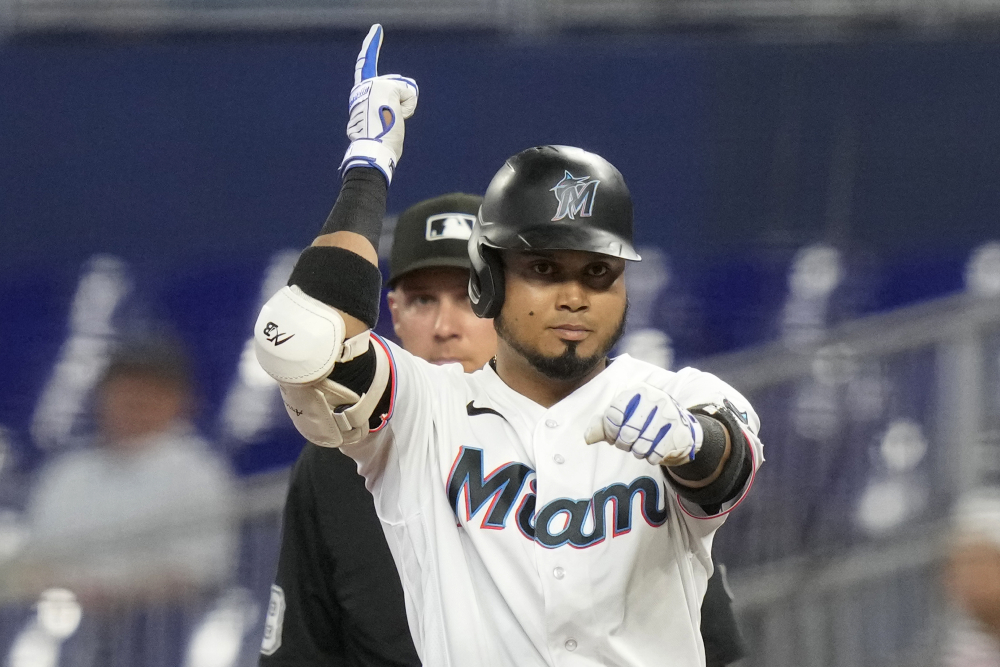 Where Miami Marlins' Luis Arraez Ranks in Batting Average History