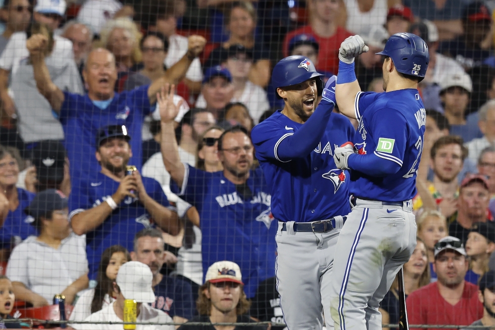 MLB roundup: Blue Jays move to brink of playoffs with win over Rays