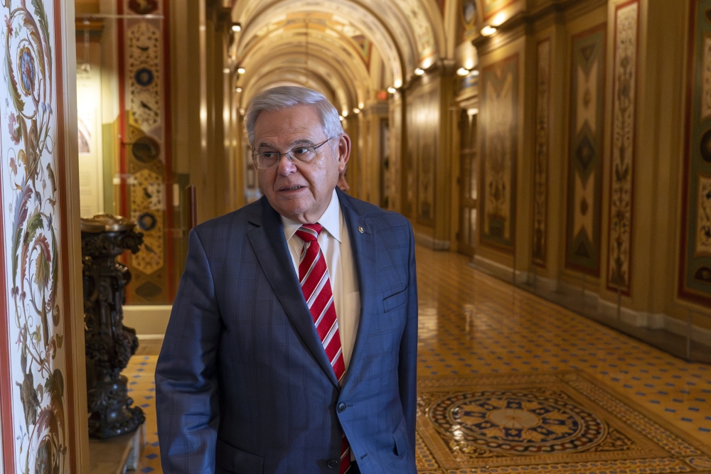 New Jersey Sen. Bob Menendez resigns from Senate after bribery convictions