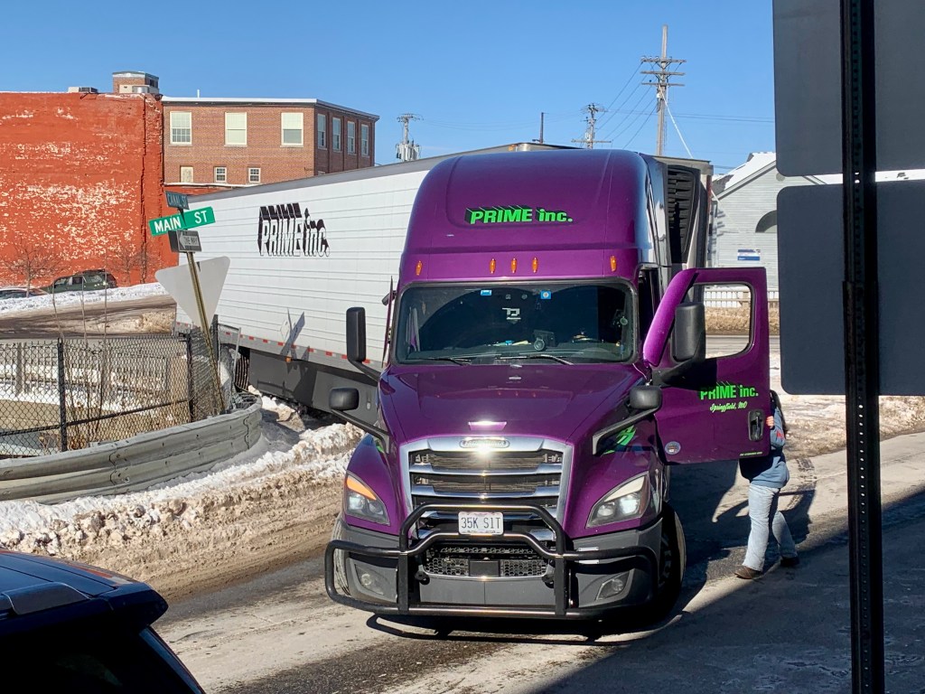 Lewiston snow bank snags tractor trailer